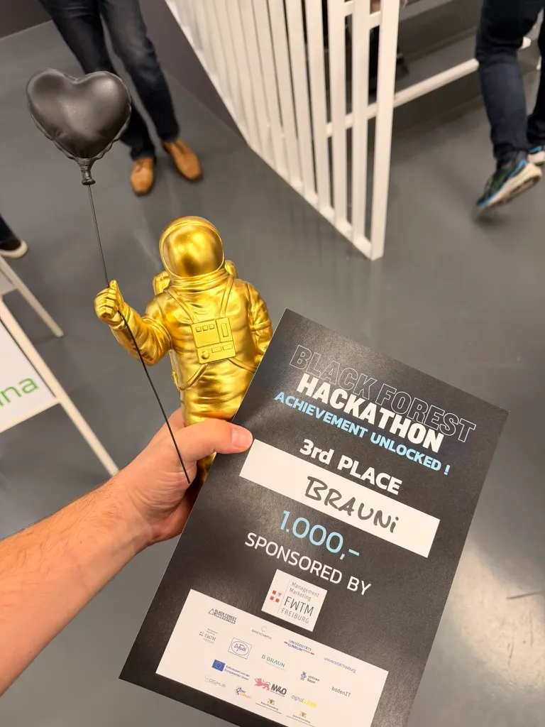 Golden astronaut and certificate: Black Forest Hackathon, 3rd place, BRAUNi, 1,000