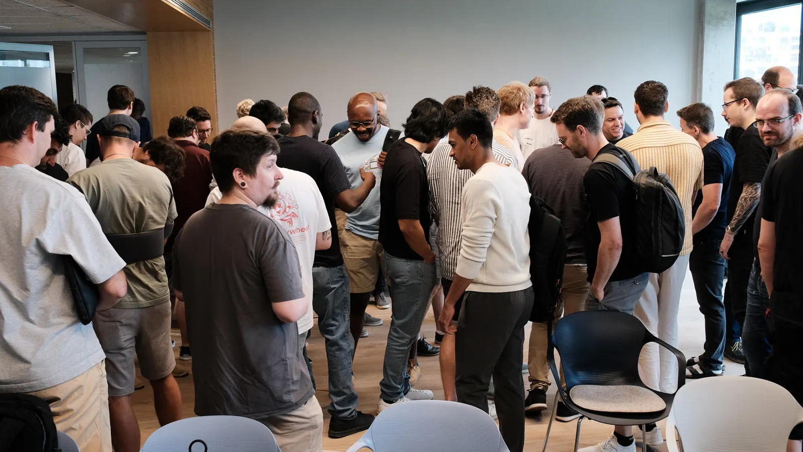 Crowd in front of the session wall